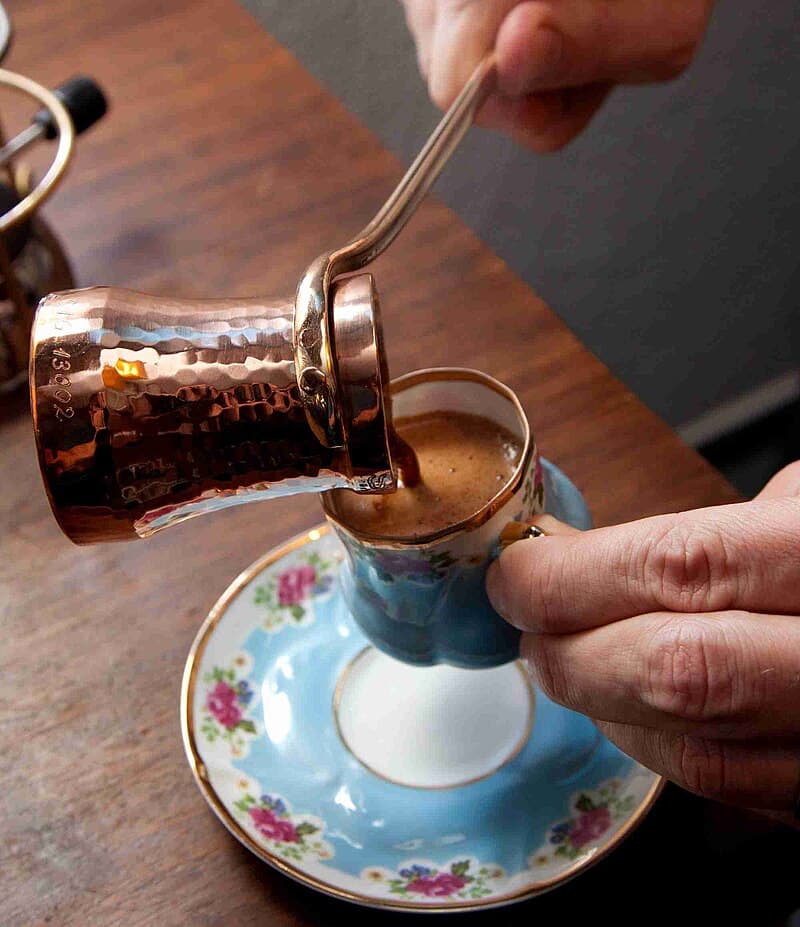 چگونه قهوه ترک درست کنیم